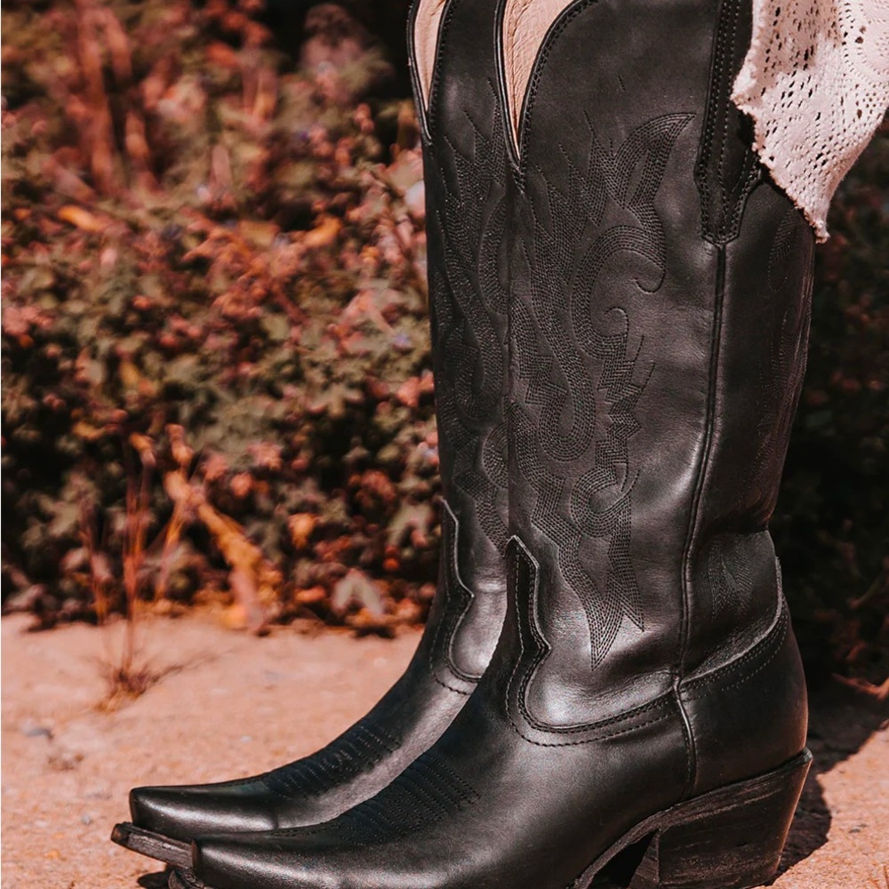 Black Western Leather Boots